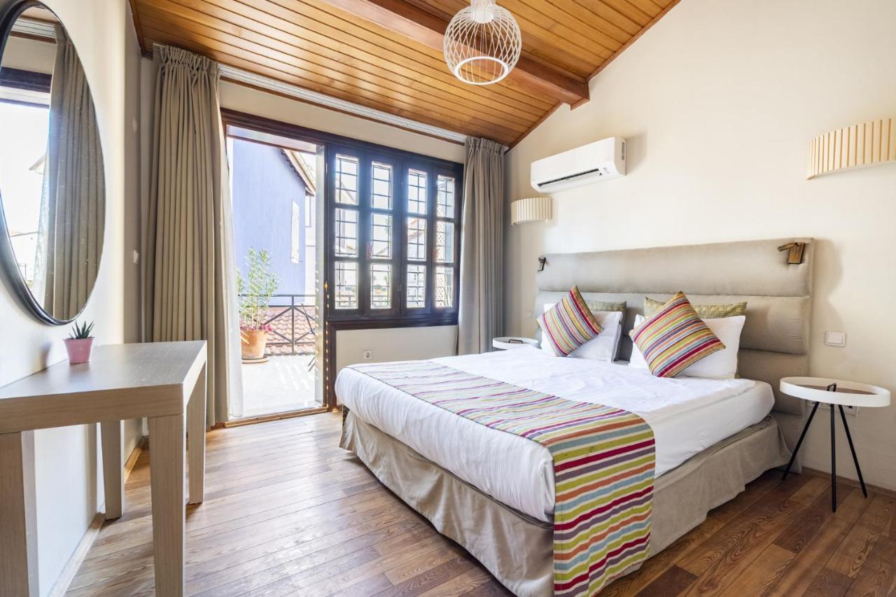 Villa Mesmerizing Flat Near Hadrians Gate Antalya Exterior foto