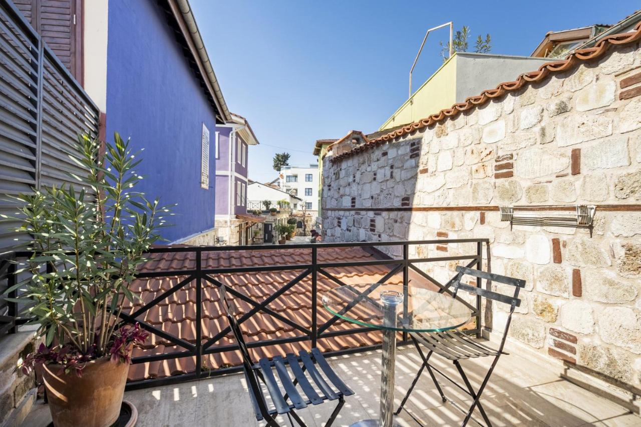 Villa Mesmerizing Flat Near Hadrians Gate Antalya Exterior foto